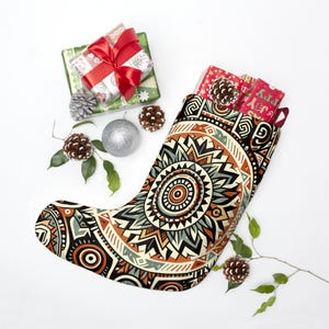 Medias navideñas de nativos americanos, decoración navideña hecha a mano, adorno festivo, idea de regalo personalizada, decoraciones navideñas únicas, hecho en EE. UU.