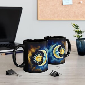 Tasse mit Sonne und Mond, Himmelsmotiv-Kaffeetasse, Teetasse mit Mondfinsternis-Motiv, Keramiktasse mit Nachthimmel-Motiv, Boho-Trinkgeschirr, Geschenk für Astronomie-Fans, Geschenk unter 30 €