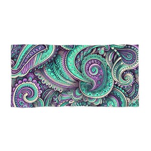 Vibrant Paisley Beach Towel, Bohemian Pool Towel, Summer Travel Essential, Perfect for Beach Day, Gift for Beach Lovers, Eco-Friendly