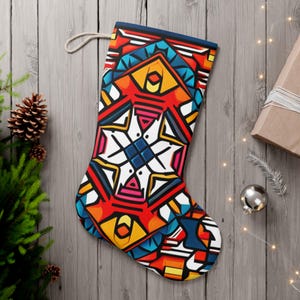 Medias navideñas, medias de diseño nativo, decoración navideña, decoración festiva para repisas, medias tradicionales, decoración para chimeneas colgantes, hechas en el Reino Unido.