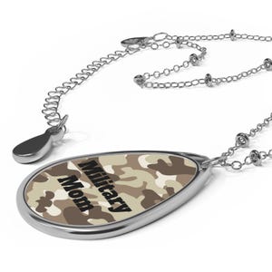 Camo Military Mom Necklace, Personalized Jewelry, Gift for Military Families, Camouflage Pendant, Veteran Appreciation