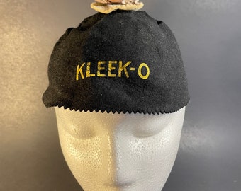 1950’s Kleek-o felt beanie finger puppet hat Clicquot Club