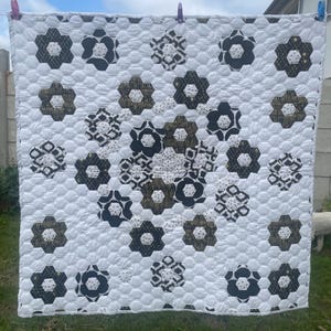 Black and Gold Hexagon Quilt