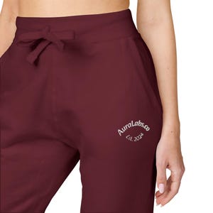 Unisex Embroidered Sweatpants – Cozy Fleece Joggers | Minimalist Lounge Pants with Brand Statemen