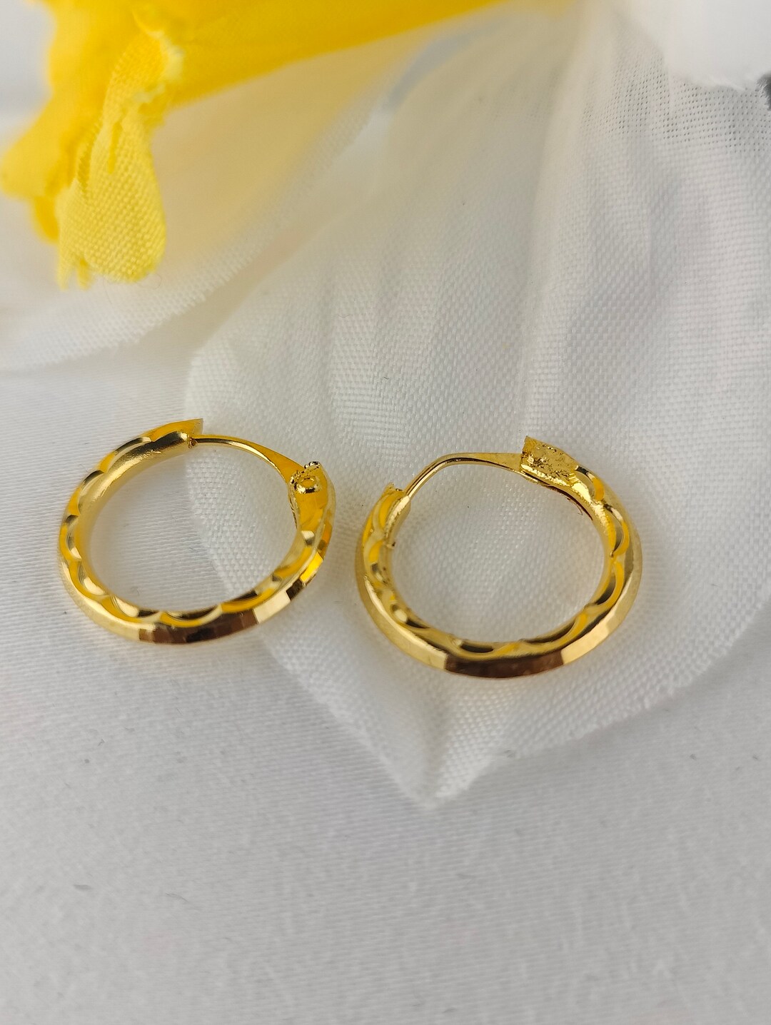 18KT GOLD Hoops Gold Hoops Hoop Earrings Statement Etsy