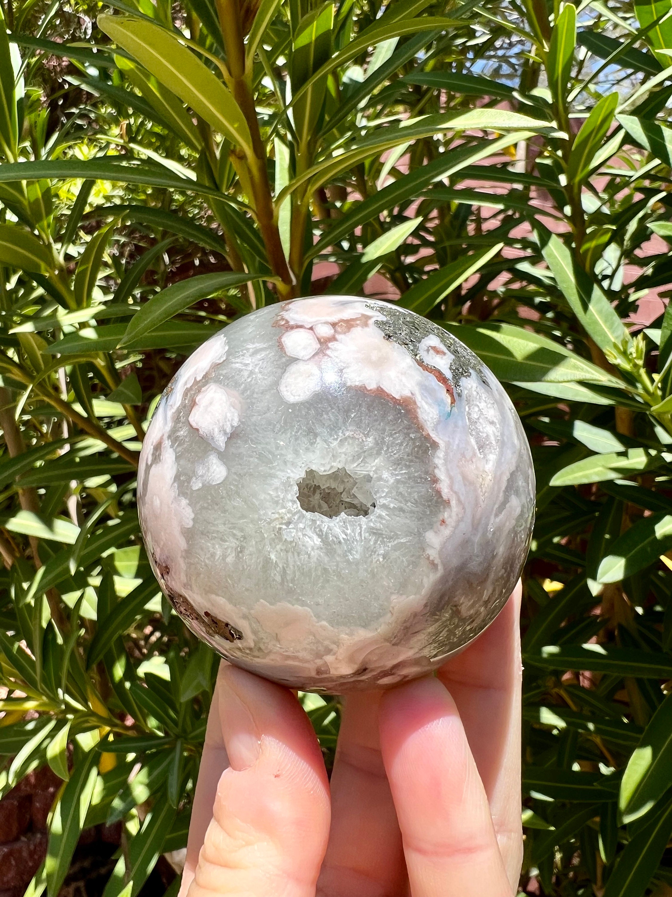 グリーンクォーツ フラワーアゲート共生 スフィア 約57mm グリーン