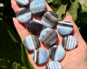 Mini piedras planas de ópalo azul Owyhee / Botones de ópalo azul