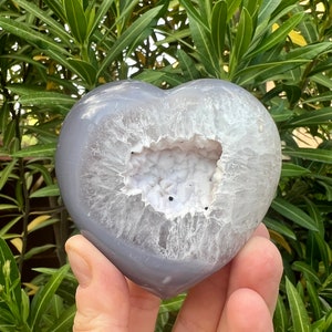 Druzy Agate x Quartz Puffy Heart with Snowy Sugar Druzy Cave from Brazil - AAA Grade