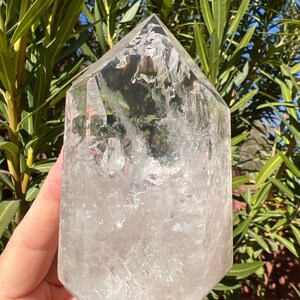 Super Clear Lemurian Quartz point from Brazil - Polished - Grade A - Rainbow inclusions