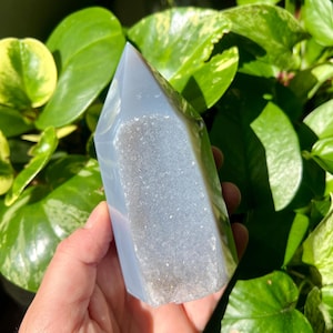 Druzy Achat Spitze mit Moos Einschlüssen | Blaue brasilianische Achatspitze