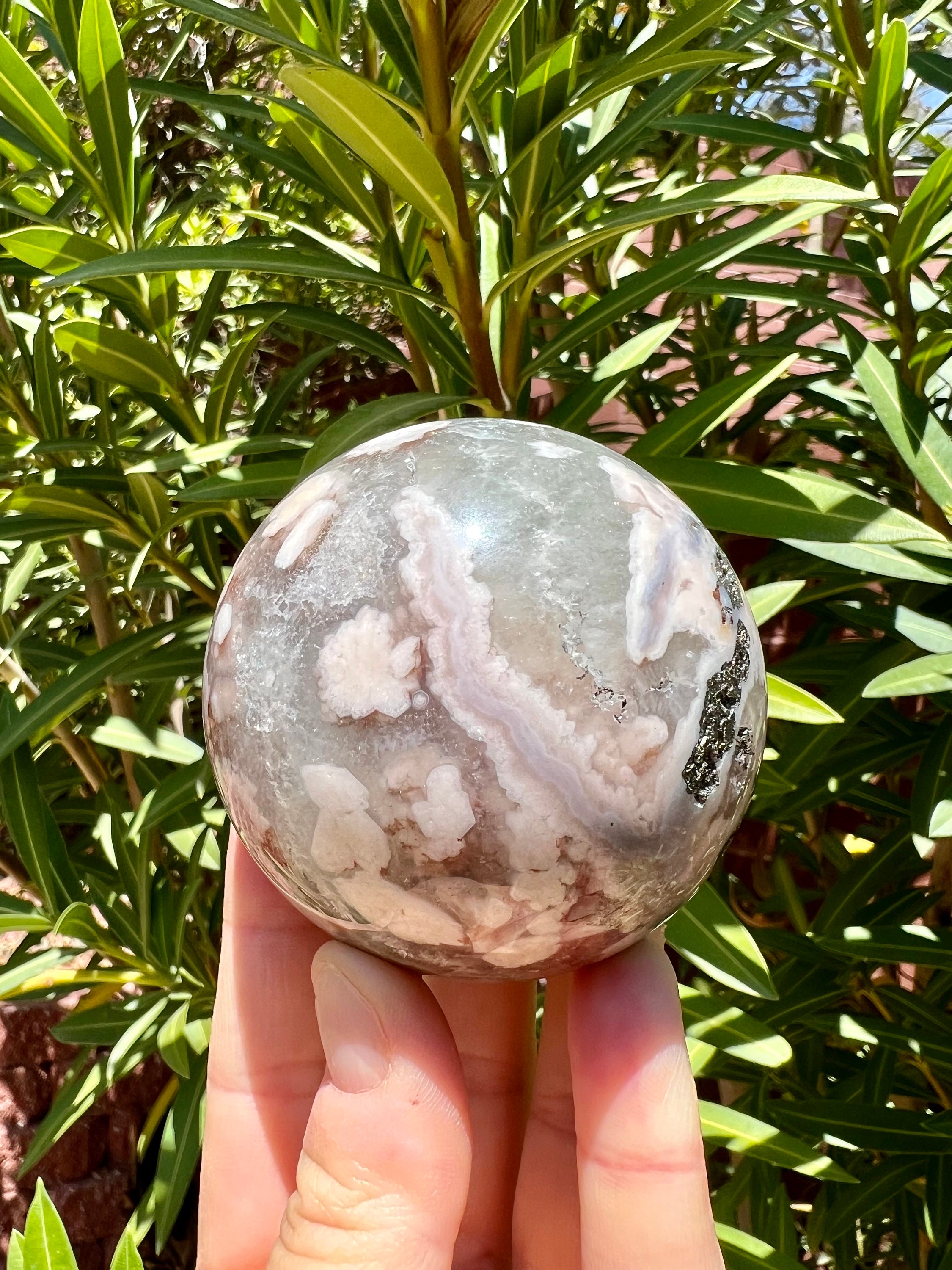 大きなドゥルージー フラワー アゲート x グリーン クォーツ