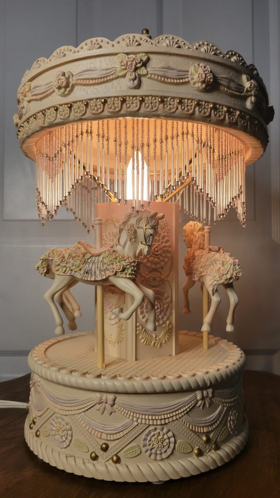 Vintage| Carousel Table Lamp| Merry Go Round. - Etsy Vintage| Carousel Table Lamp| Merry Go Round. - Etsy