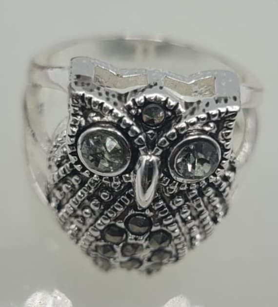 Silvertone Rhinestone owl Ring. - image 2
