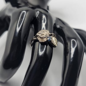 Vintage | Blue Topaz Vine and Leaves Sterling Silver