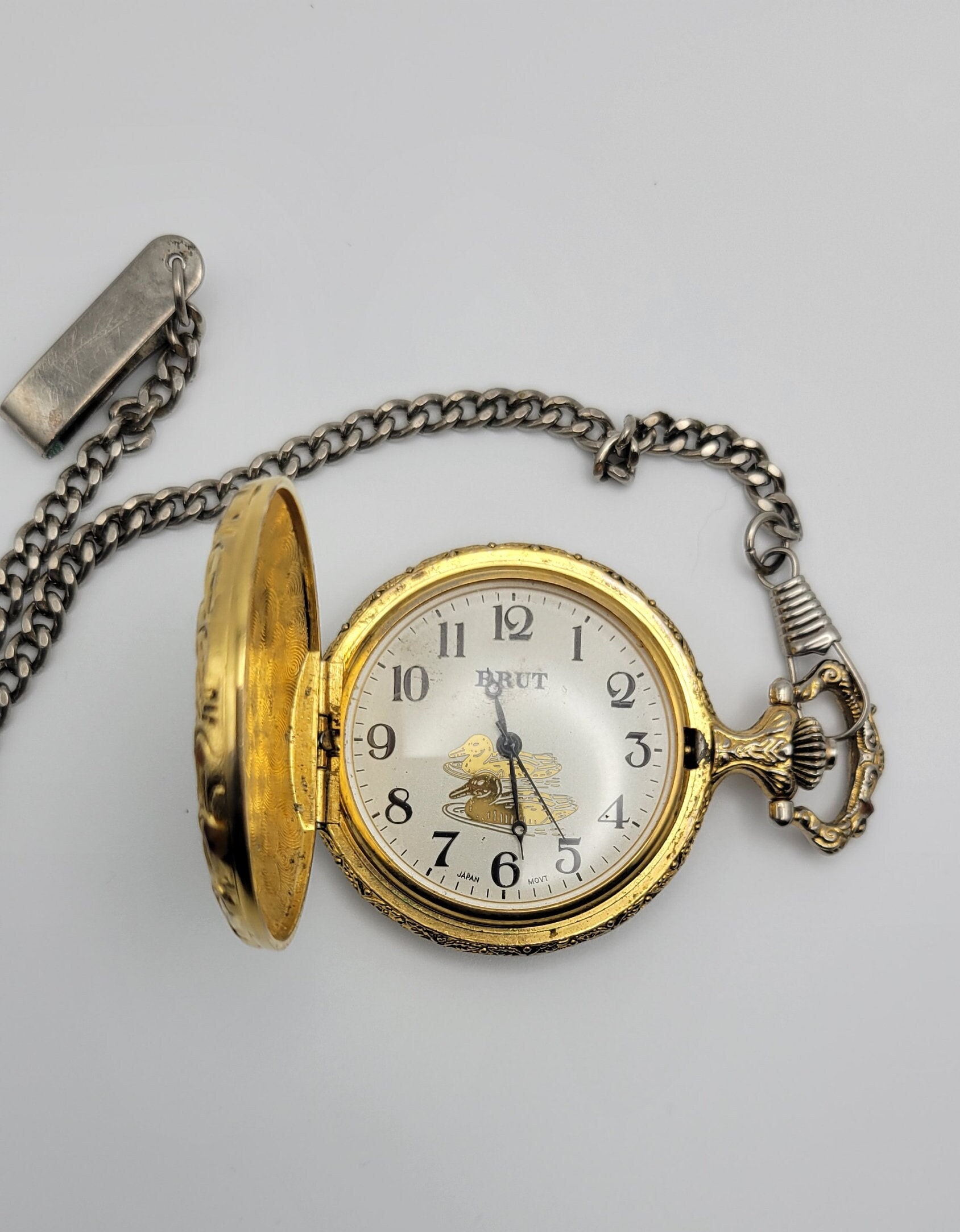 Brut quartz shop pocket watch