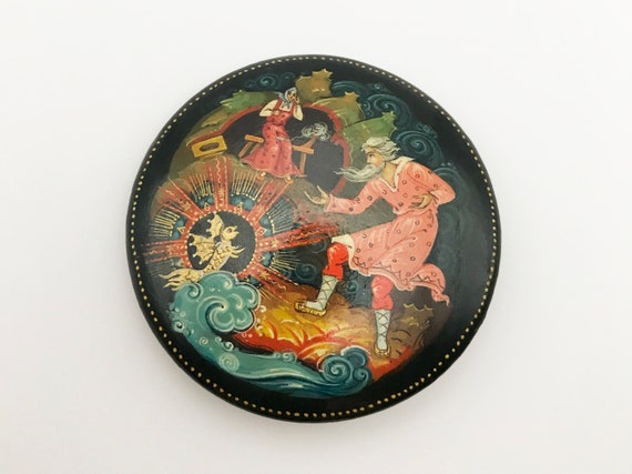 Vintage Russian hand-made hand-painted round wood… - image 1