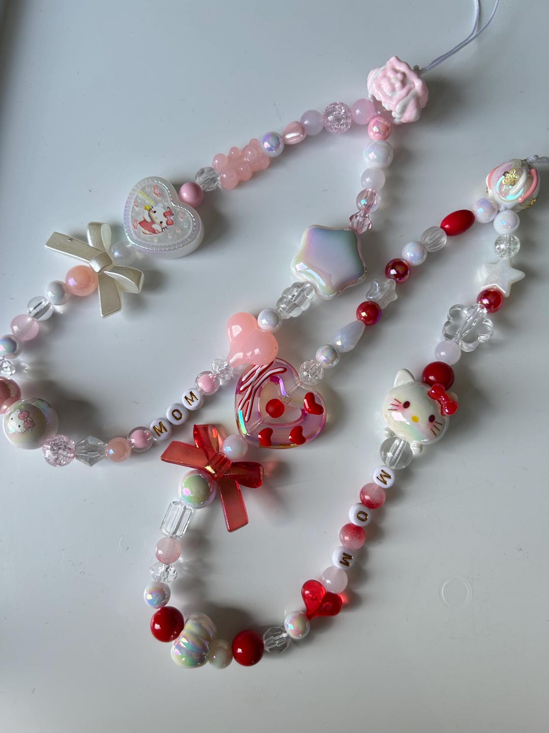 ハンドメイドのかわいいサンリオ風ハローキティママ携帯チャーム