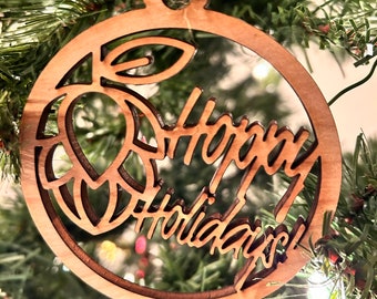 Hop - Hoppy Holiday - Houten kerstornament, brouwerij, ambachtelijk bier en bargeschenken