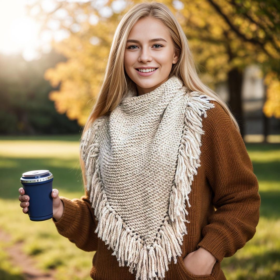 ナンバーナイン　三角形　フリンジショール 北欧風フリンジ三角ショールの編み図（PDFダウンロード） - Etsy 日本