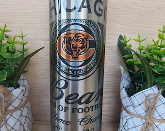 Smalle beker van 20 oz. Chicago Bears-bier kan geïnspireerd zijn op design. Met glanzende iriserende kleur die lijkt op een aluminium blikje/glas-in-lood-look