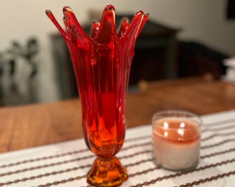 Vintage Viking Glass 8 Petal Vase