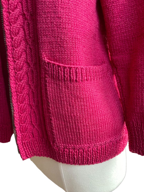 Vintage 1940's Wool Hand Knit Magenta Zip Up Card… - image 8