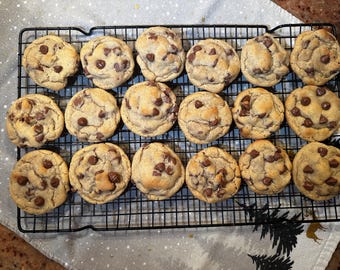 Homemade Chocolate Chip Cookies with Milk Chocolate Morsels