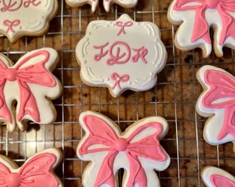 Bow Sugar Cookies: Personalized Party Favors