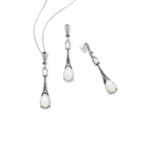 adoré 925 Sterling Silver Mop Marcasite Set