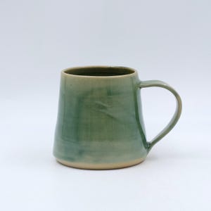 Sage Green Stoneware Coffee Mug, Wheel-Thrown Cappuccino Cup, 250 ml / 8 oz – Green Sage Mist
