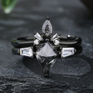 Vintage Black Rutilated Quartz Engagement Ring Set, Kite Cut Promise Ring for Women Unique Bridal Wedding Ring Set, Anniversary Gift For Her