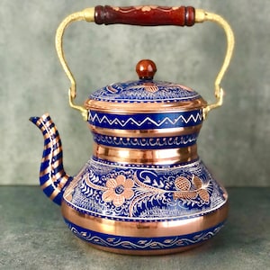 Large Stovetop Copper Teapot: Hand-Carved Kettle (84.54Oz)