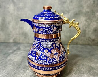 手作りのトルコ製銅製水差し：花柄の蓋付き水差し - Etsy 日本