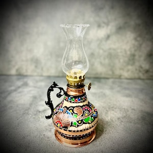 Handmade Turkish Copper Oil Lamp: Vintage Kerosene Lantern, Decorative Accent
