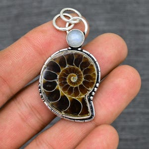 Attractive Ammonite Fossil Shell Pendant Ammonite Pendant 925 Starling Silver Pendant Jewelry Gift For Her Wedding Gift Ammonite Pendant