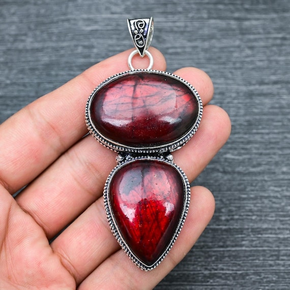Red Flash Labradorite 925 Sterling Silver Pear Pendant