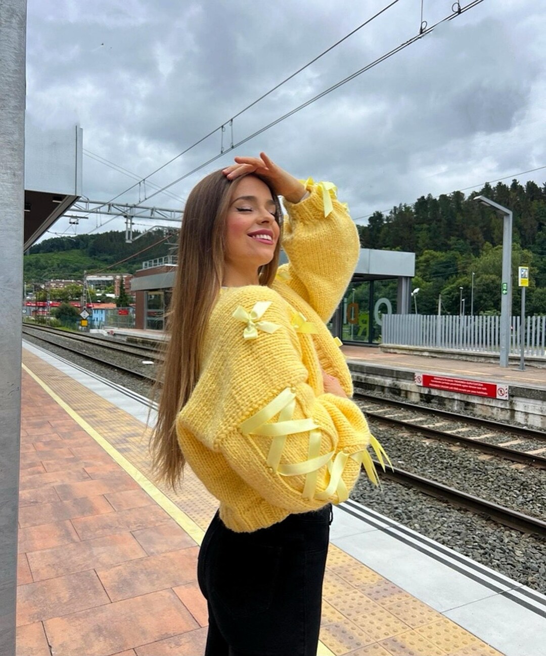 ルミニョン Ribbon bust fluffy long op ブラック ルミニョン Ribbon