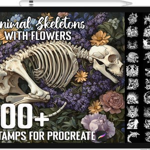 Op de afbeelding: Een digitale illustratie van een set met meer dan 100 stempels van dierenbeenderen voor Procreate. De afbeelding toont een gedetailleerde illustratie van een hondenskelet met bloemen. De stempels zijn in zwart en wit en perfect om een vleugje whimsy toe te voegen aan je digitale kunst.