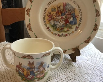 A Vintage Bunnykins Royal Doulton - Clock. Bunnykins Classic