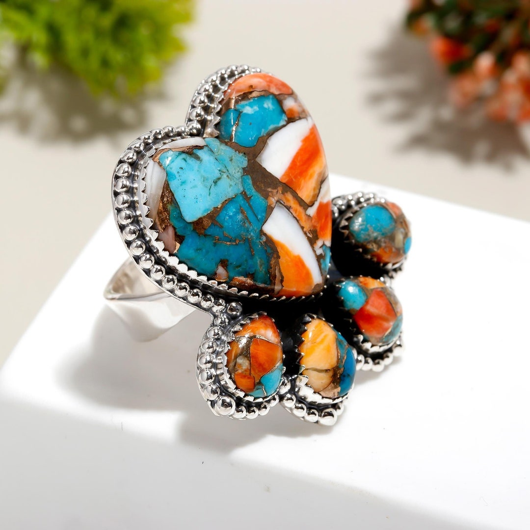 Spiny Oyster Heart w/Birds Ring