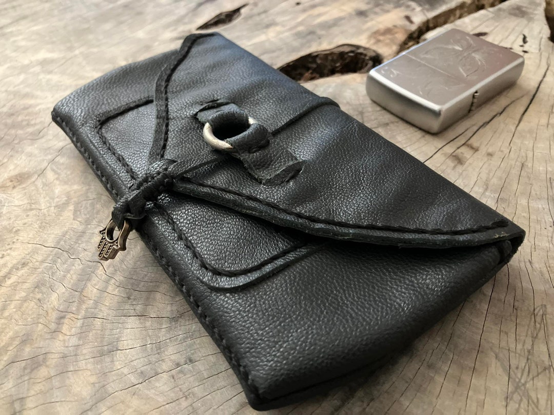 Leather Pipe & Tobacco Pouch In Hand Dyed Leather And Grey - Foto 2
