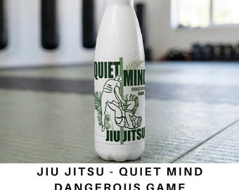 Recaudación de fondos para atletas - Mente tranquila, juego peligroso - Blanco 500 ml - Botella de agua de acero inoxidable