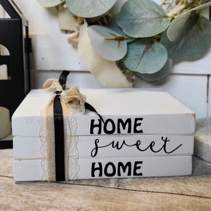 Μίνι στοίβες βιβλίων/Δίσκοι με επίπεδα/Farmhouse wood book stack/Home sweet home/ book bundle/ tiered tray decor/ home decor