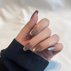 Handmade Press-on cateye silver fake nail stick nail acrylic nail art makeup and cosmetics luxury press-on nail acrylic nails on sale