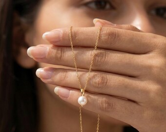 Tiny Freshwater Pearl Necklace, Dainty Pearl Necklace, Minimalist Pearl Pendant, Gold Pearl Necklace, Gift For Her Jewelry