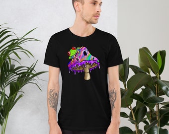Mushroom Shirt, Psychedelic Shirt,  Magic Mushroom Tee,  Trippy Mushrooms, Trippy Graphic Tees, Frog Tee, Tree Frog shirt