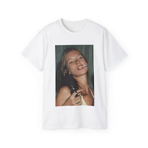 Kate Moss Shirt,  Kate Moss T-shirt, 90s Shirt, Retro Tee, 90s Supermodel T-shirt , Vintage Print Shirt, 90s Model Print