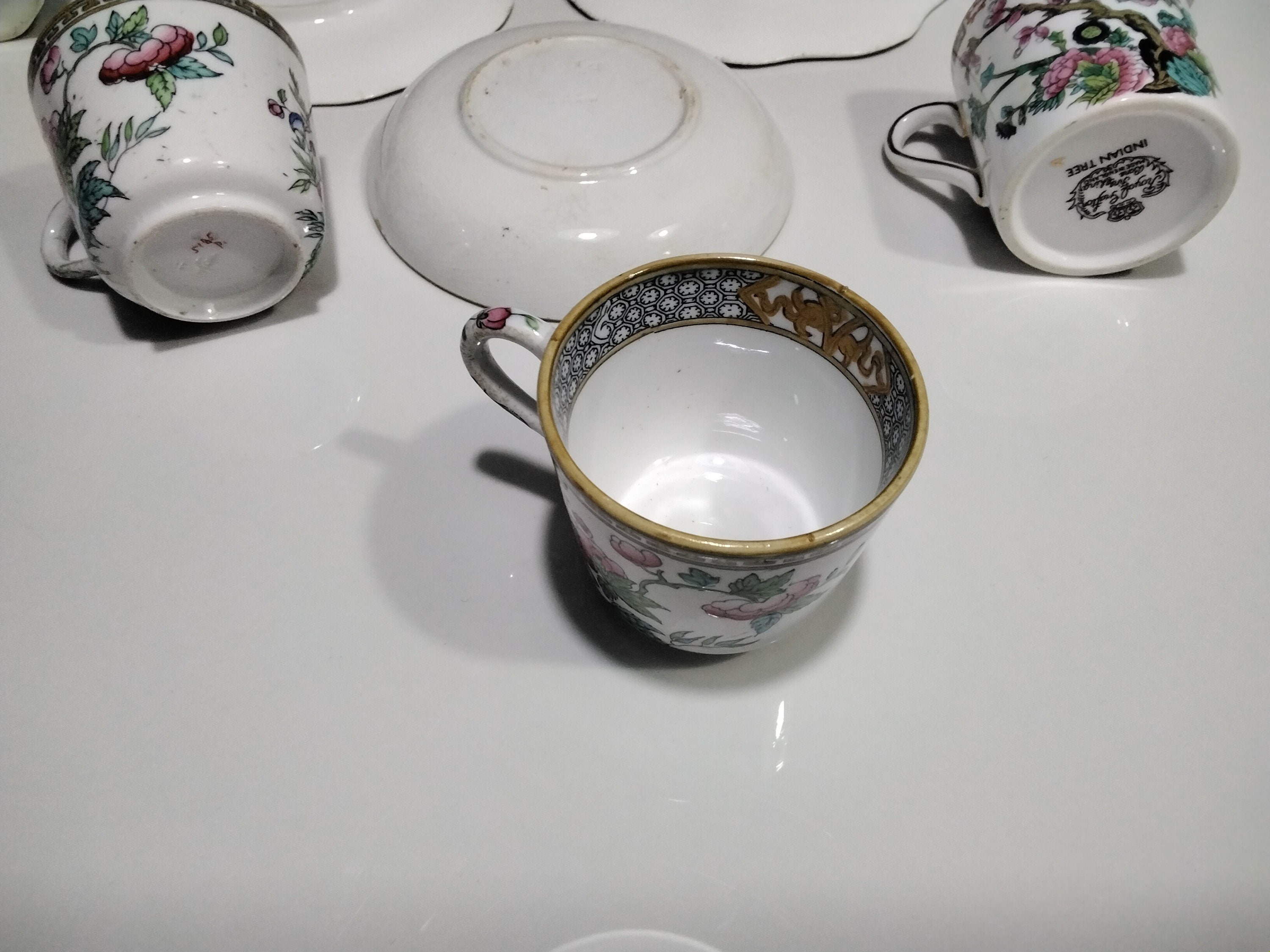 英国COALPORT　C&S Antique England Coalport Porcelain Set of Cups & Saucers - Vintage
