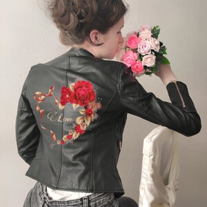 Veste de mariage en forme de coeur peinte à la main, cadeau personnalisé, vêtements de mariée en cuir personnalisés, veste de mariée florale, veste de Mme pour elle