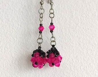 Beautiful earrings with beads made by hand in black and pink crystal beads, handmade with good energy